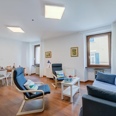 Residenza Rocca Del Lago 4 - Happy Rentals Riva del Garda Exteriör bild